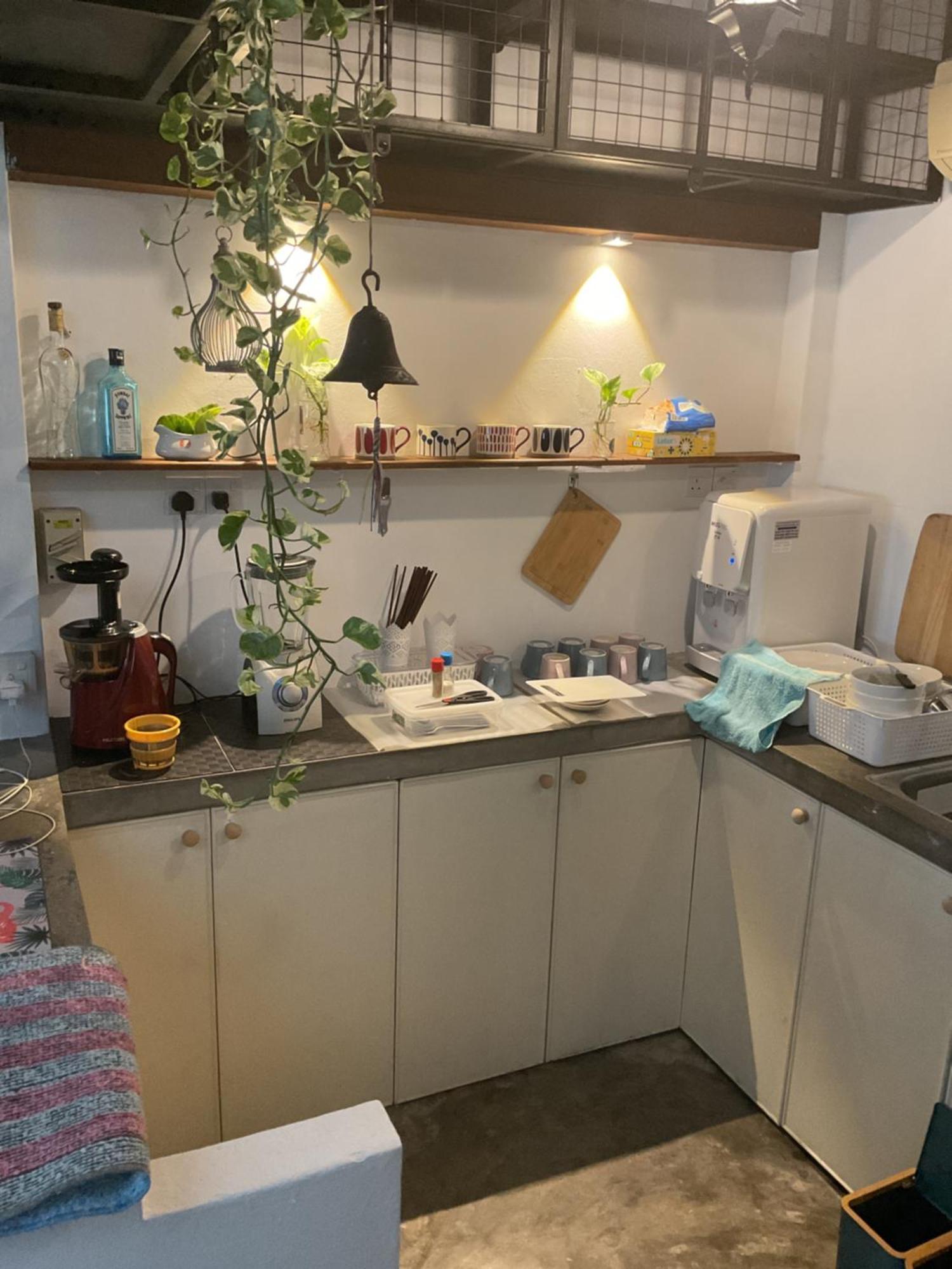 Homs Female Hostel Джордж Таун Екстериор снимка