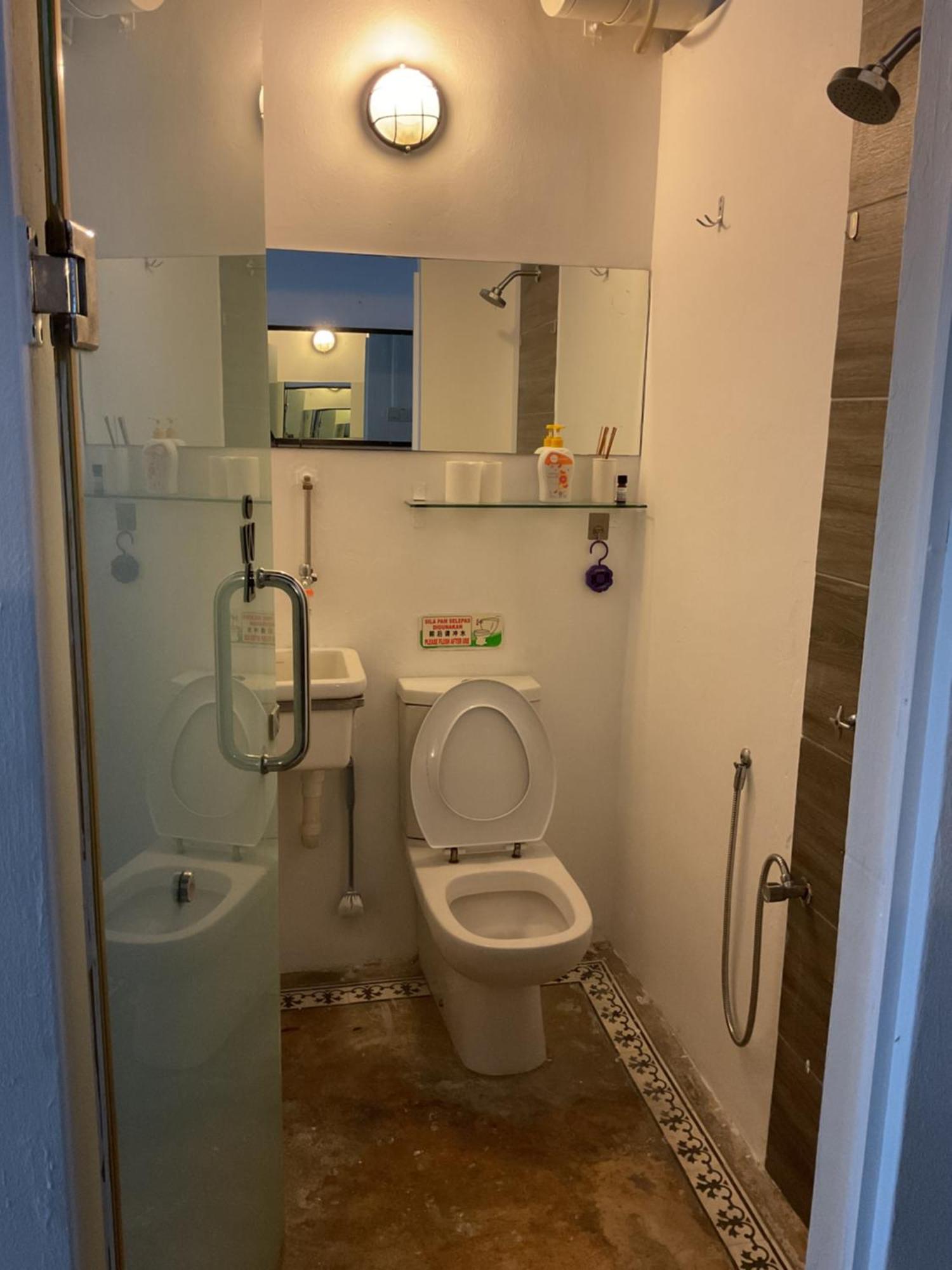 Homs Female Hostel Джордж Таун Екстериор снимка