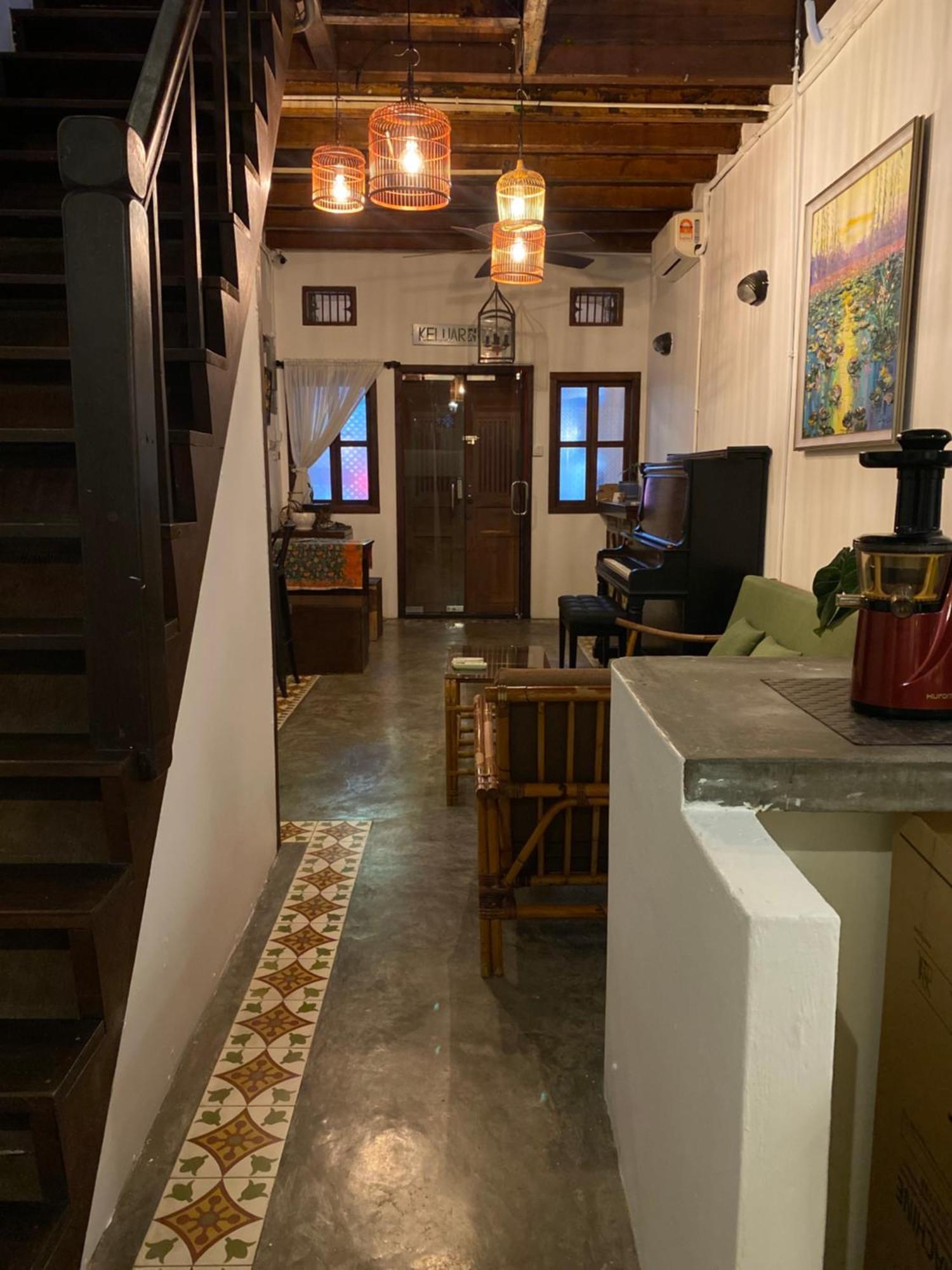 Homs Female Hostel Джордж Таун Екстериор снимка